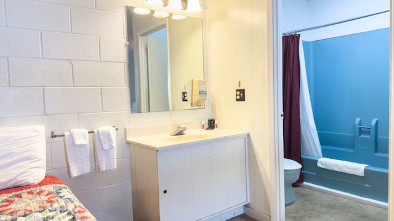 Photo of Bathroom in Spencer