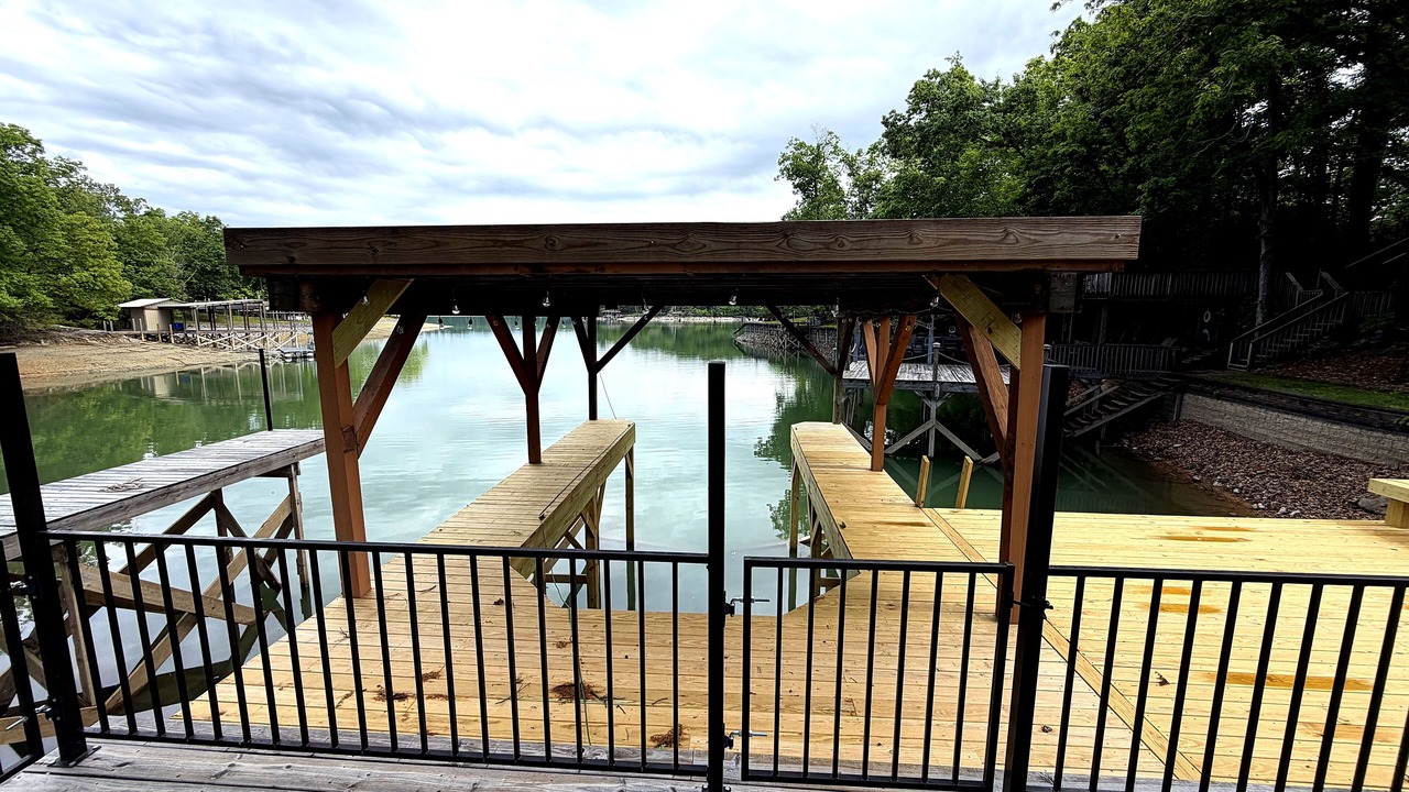 Photo of Outdoor in Oak Grove
