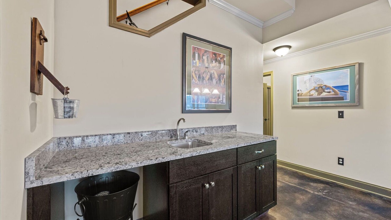 Photo of Bathroom in Martin