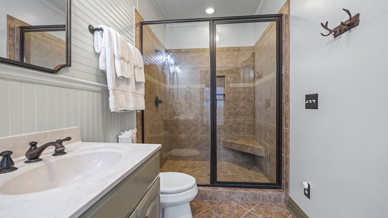 Photo of Bathroom in Martin