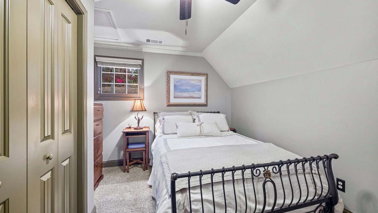 Photo of Bedroom in Martin