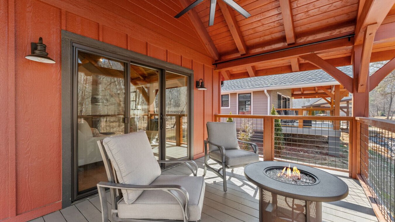 Photo of Patio Balcony in Sugarfork