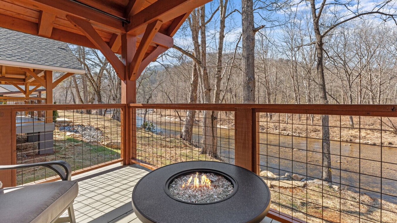 Photo of Outdoor in Sugarfork