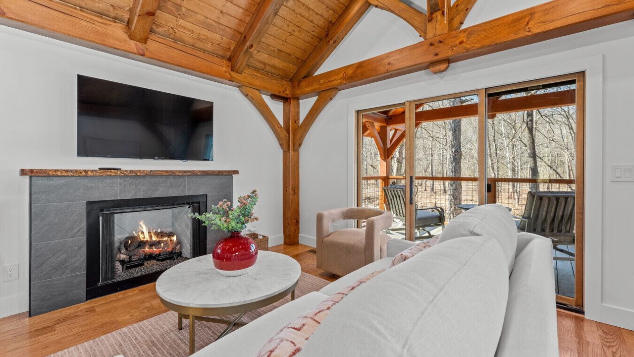Photo of Livingroom in Sugarfork