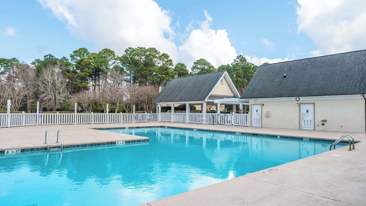Photo of Outdoor in Red Hill