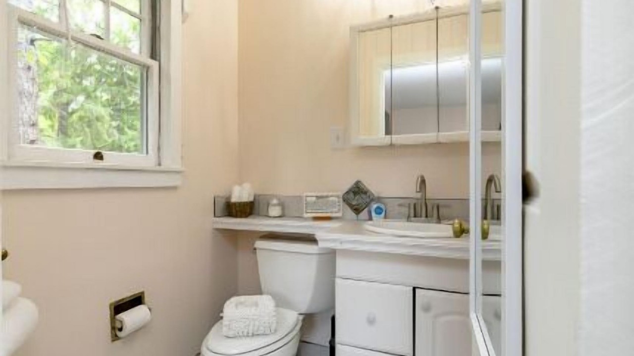 Photo of Bathroom in Weaverville