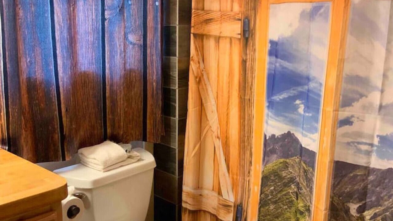 Photo of Bathroom in Banner Elk