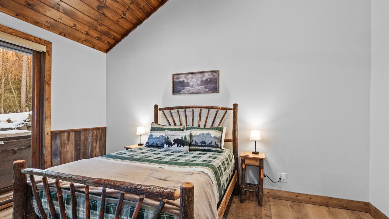 Photo of Bedroom in Beech Mountain