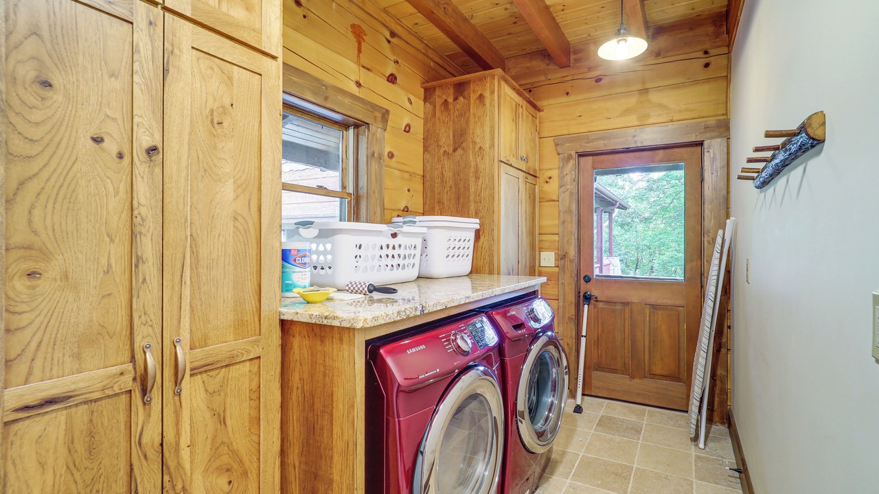Photo of Bedroom in Spruce Pine