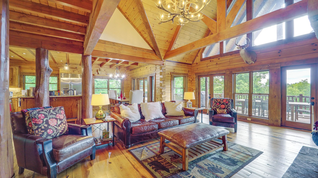 Photo of Livingroom in Spruce Pine
