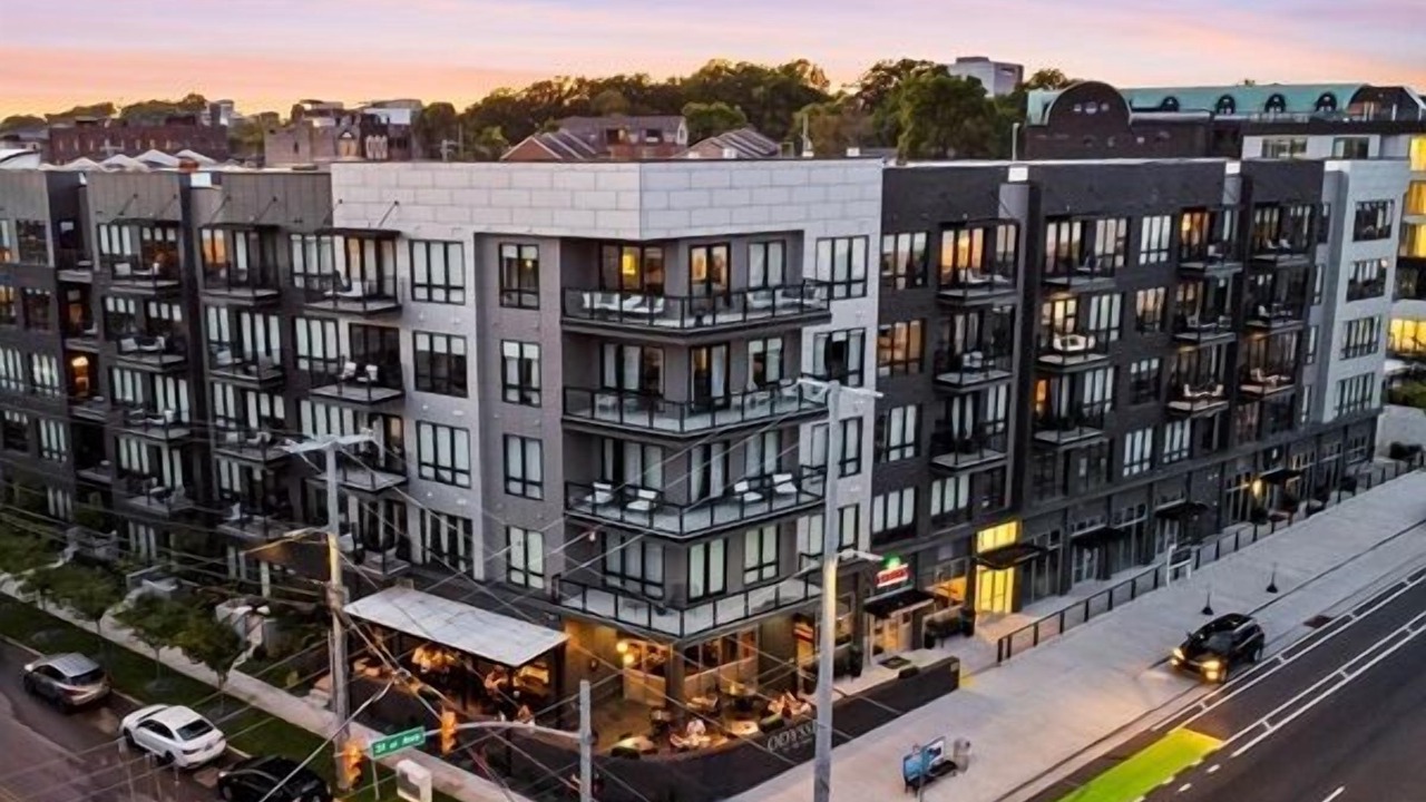 Photo of Outdoor in West End