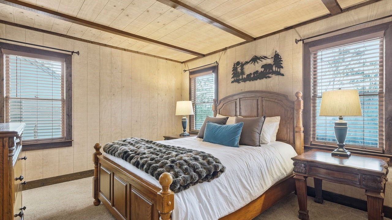 Photo of Bedroom in Big Canoe