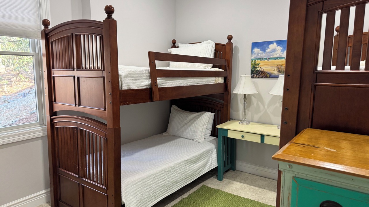 Photo of Bedroom in Forest Lake Heights