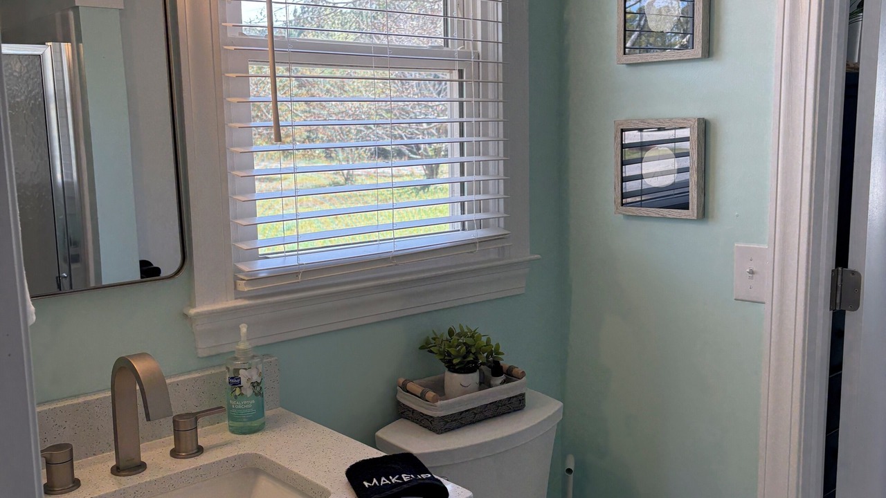 Photo of Bathroom in Ocean Isle Beach