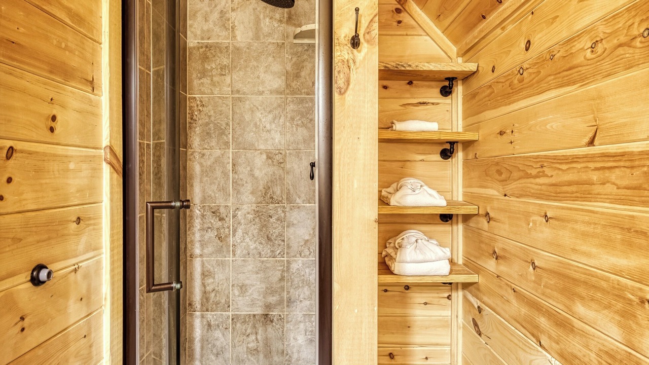 Photo of Bathroom in Chalet Village North