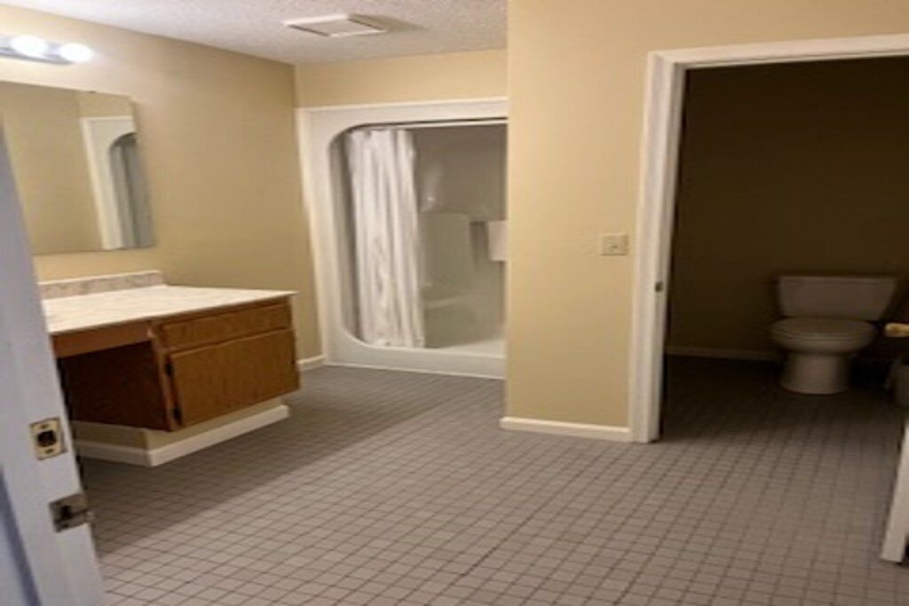 Photo of Bathroom in Benton
