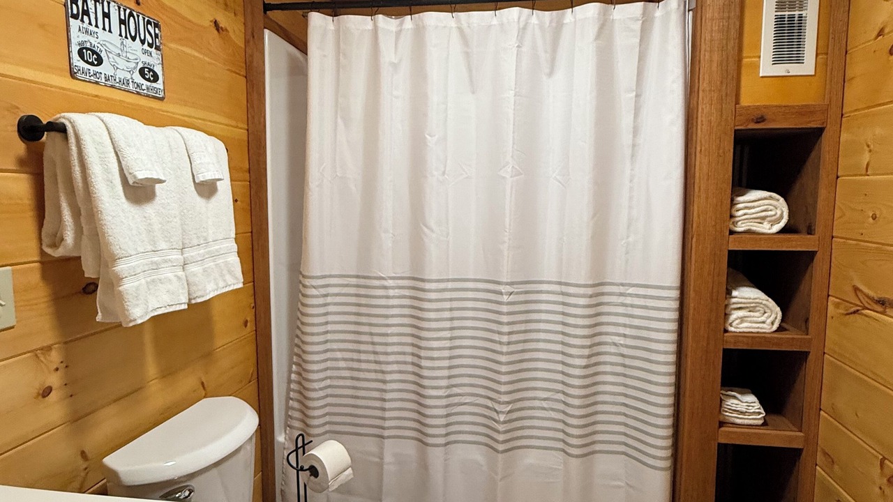 Photo of Bathroom in Spencer