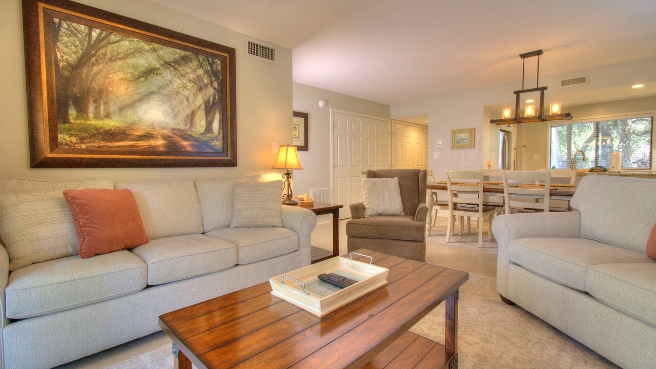 Photo of Livingroom in Arcadian Shores