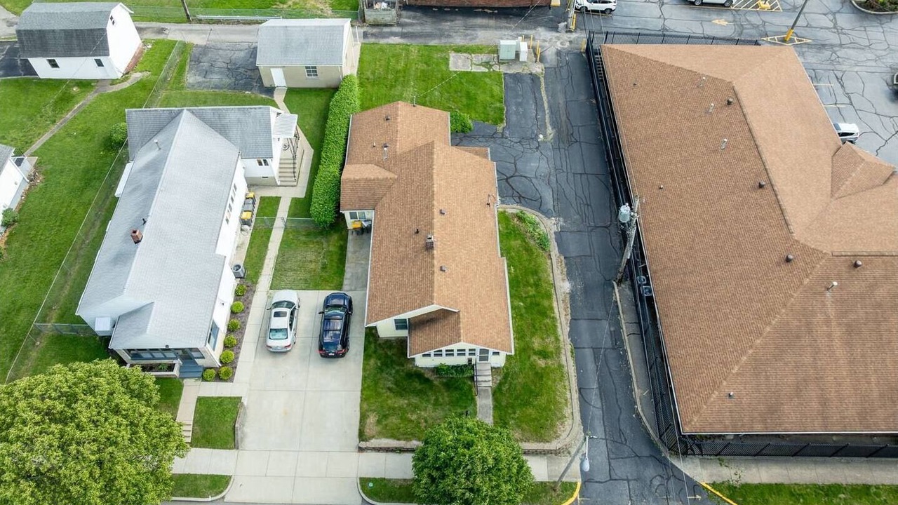 Photo of Outdoor in Bloomington