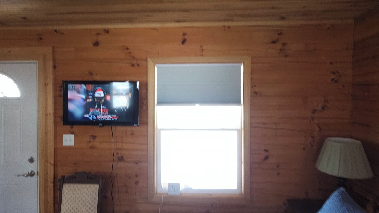 Photo of Bedroom in Frenchburg