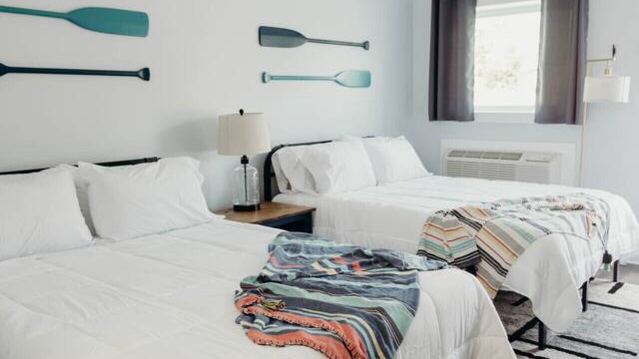Photo of Bedroom in Byrdstown