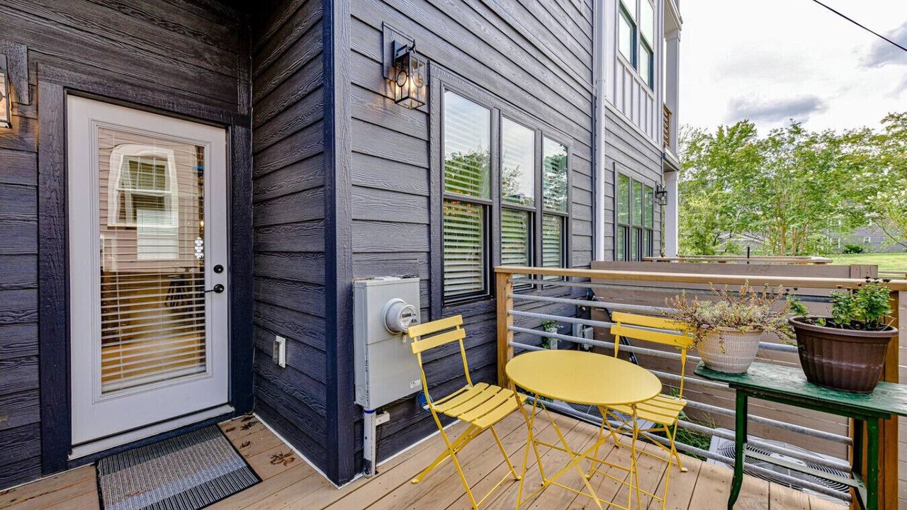 Photo of Outdoor in Plaza Midwood