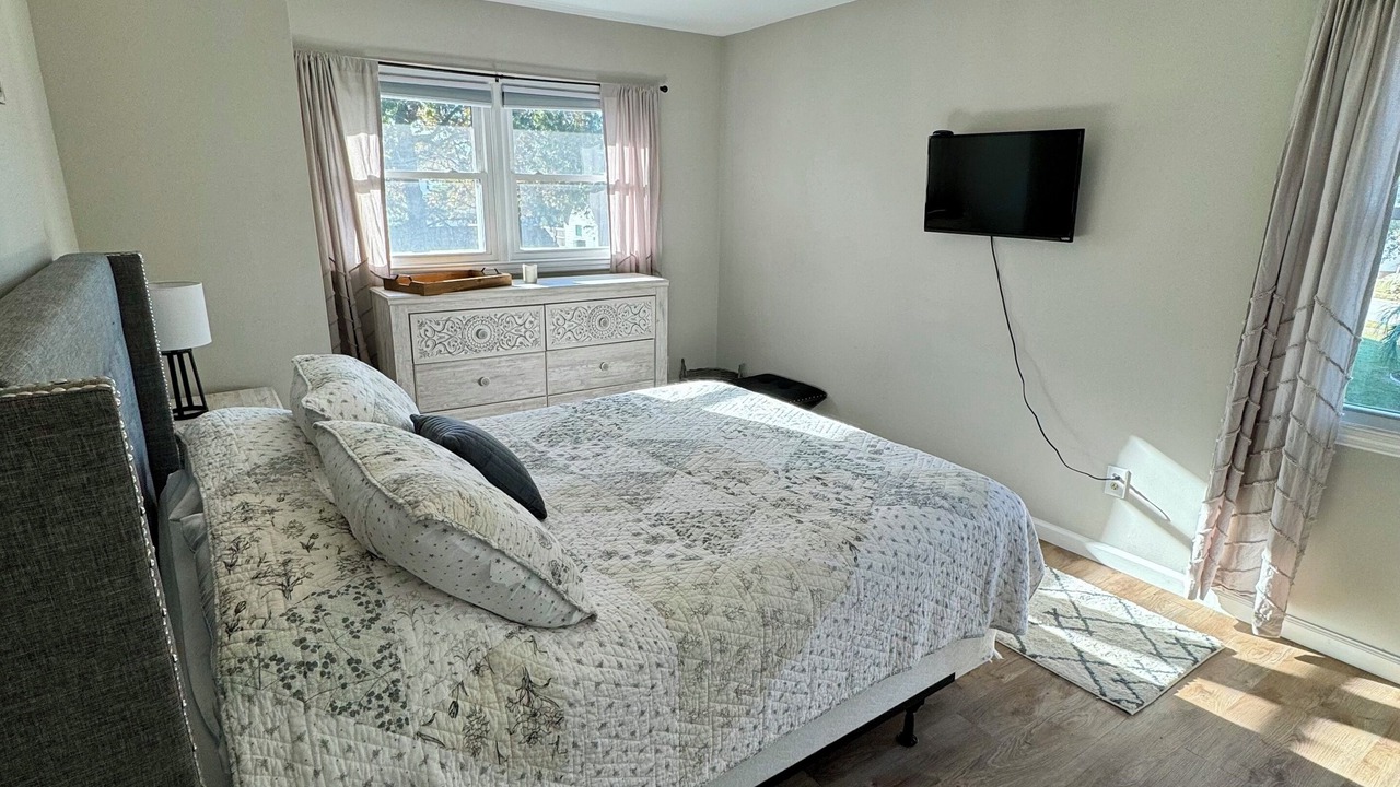 Photo of Bedroom in Moncks Corner