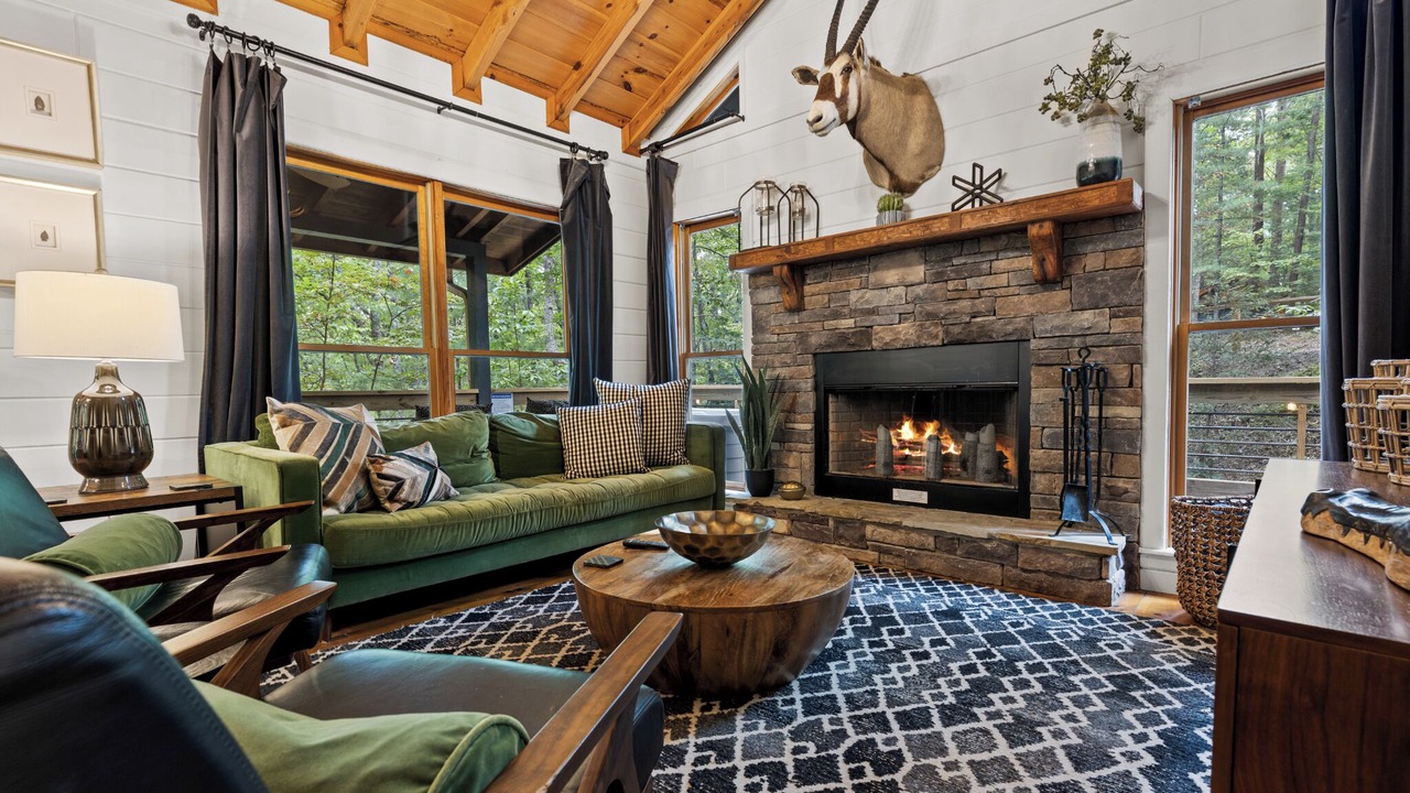 Photo of Livingroom in Blue Ridge