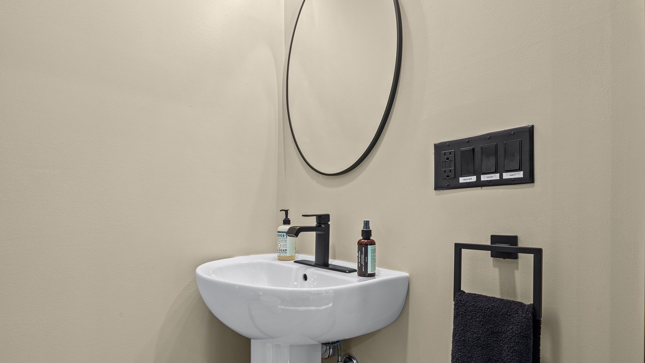 Photo of Bathroom in Skyland