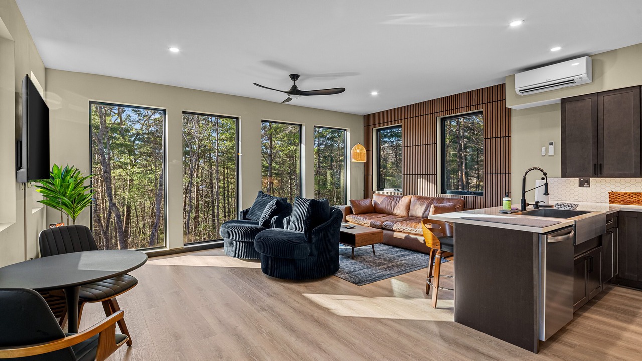 Photo of Livingroom in Skyland