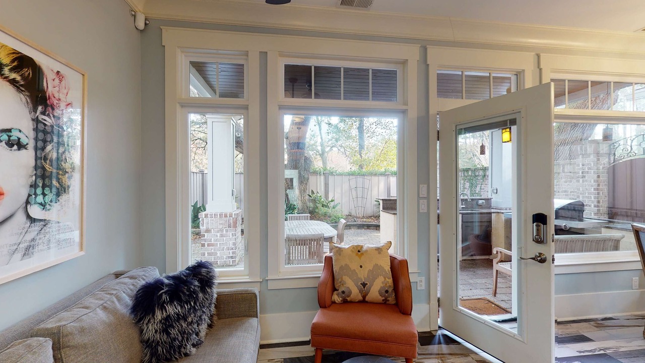 Photo of Livingroom in Mount Pleasant
