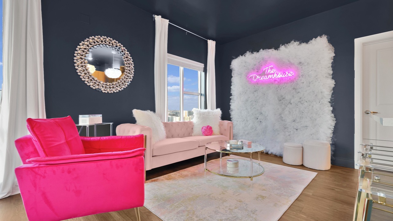 Photo of Livingroom in The Gulch