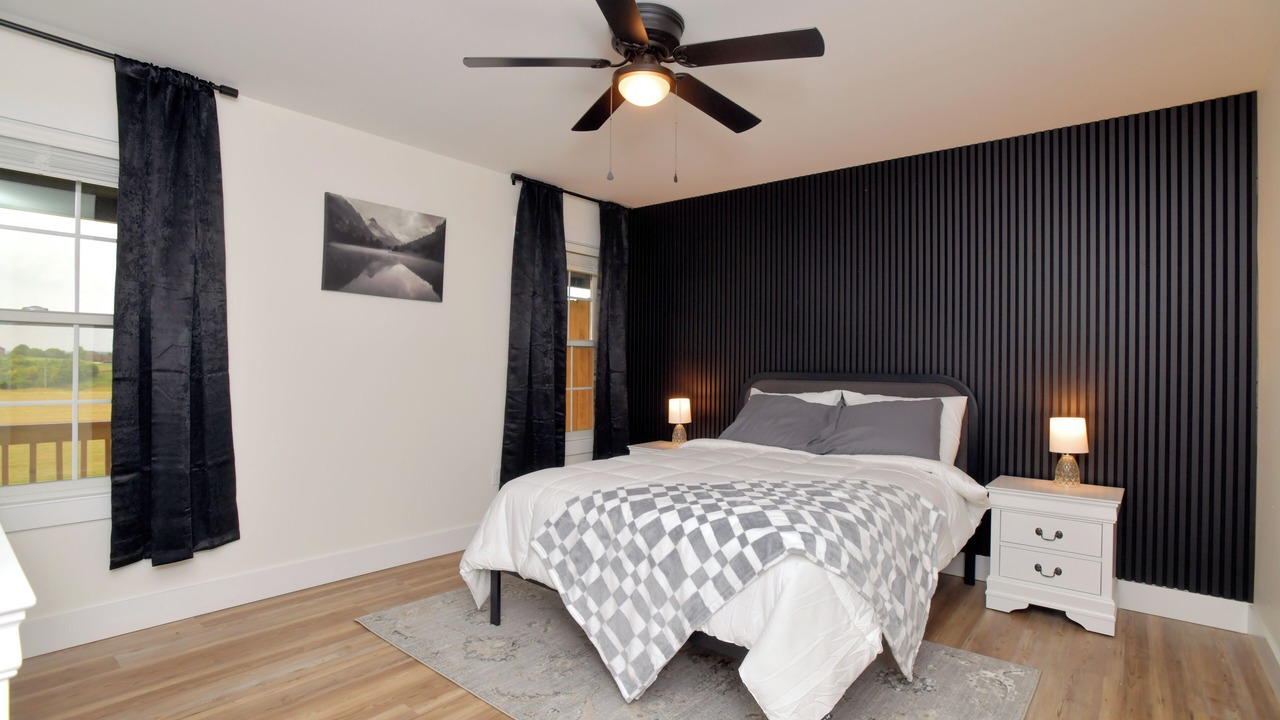 Photo of Bedroom in Berea