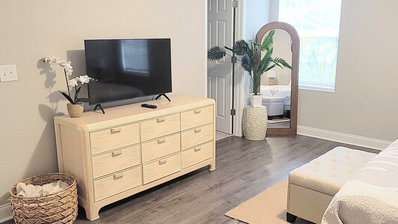 Photo of Bedroom in Sunset Beach