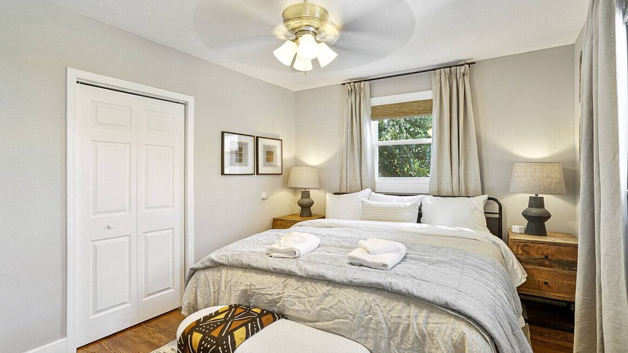 Photo of Bedroom in Knoxville