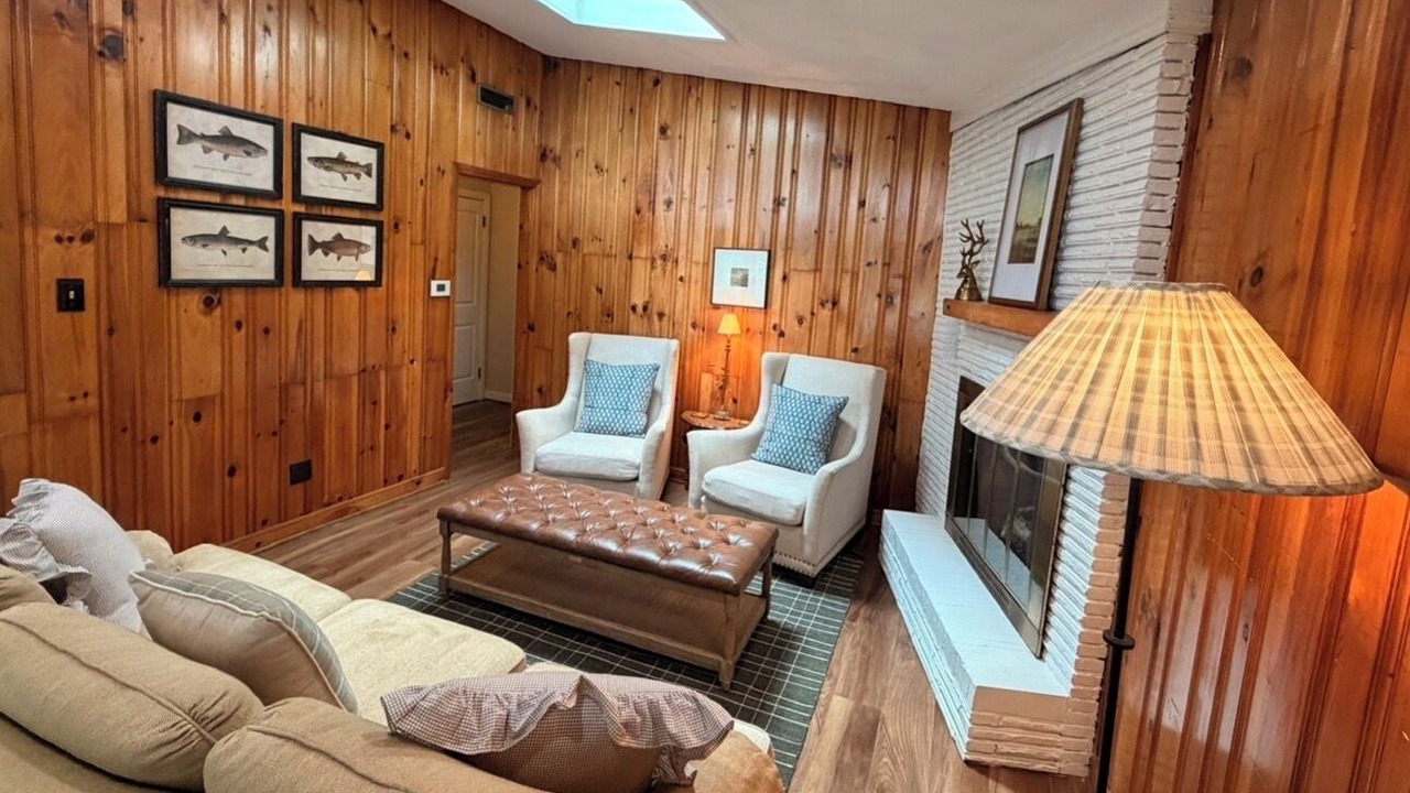 Photo of Livingroom in Mountain Rest
