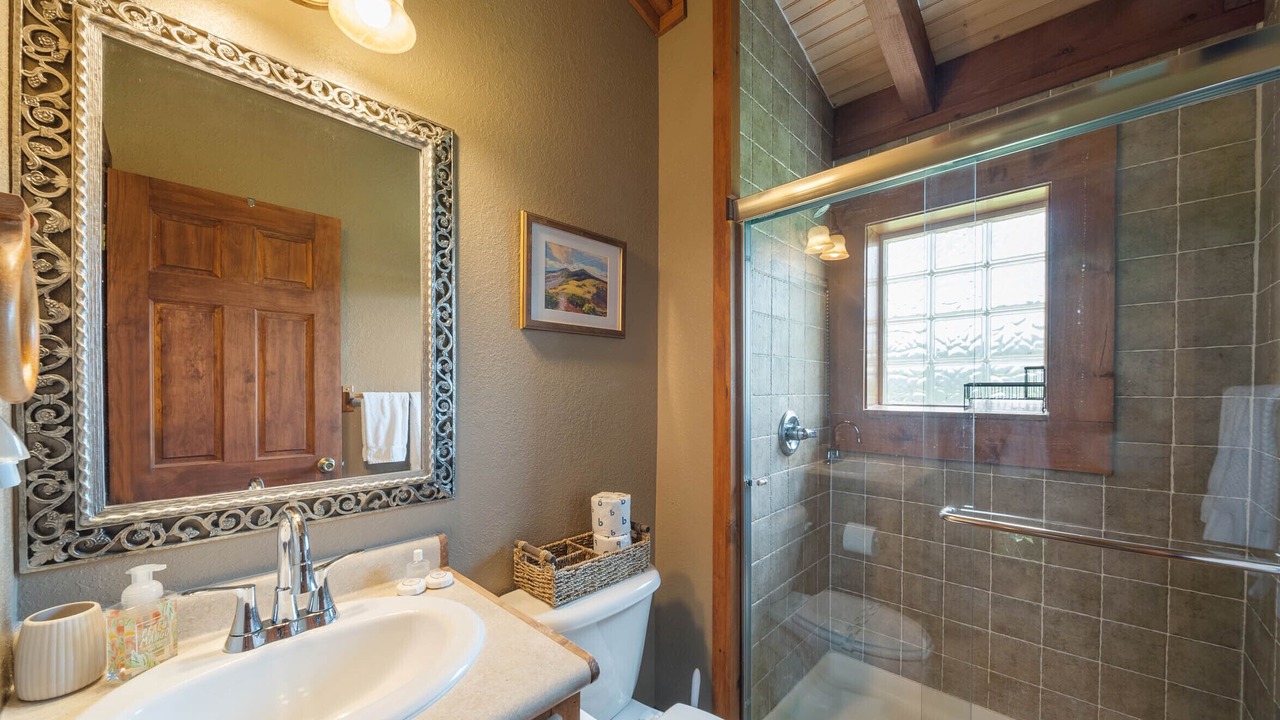 Photo of Bathroom in Todd