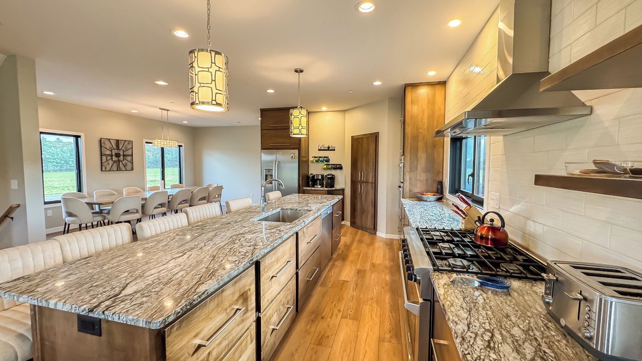 Photo of Kitchen in Waterfront Greens