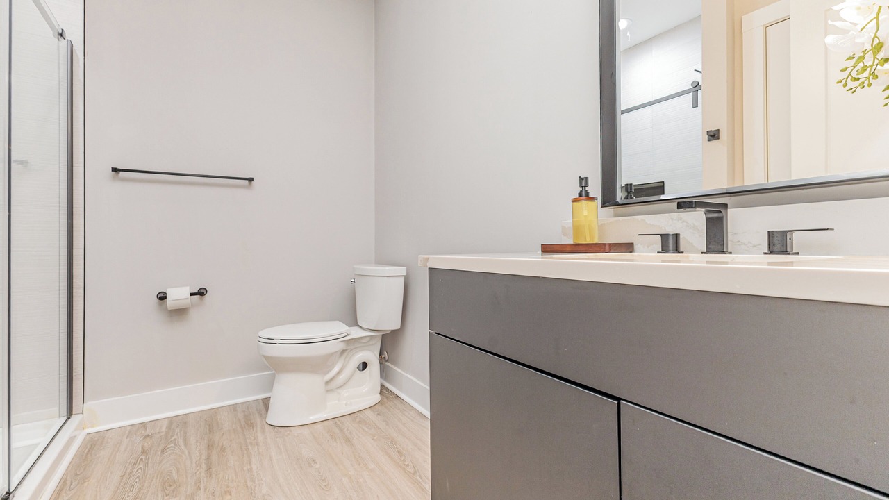 Photo of Bathroom in Mount Mourne