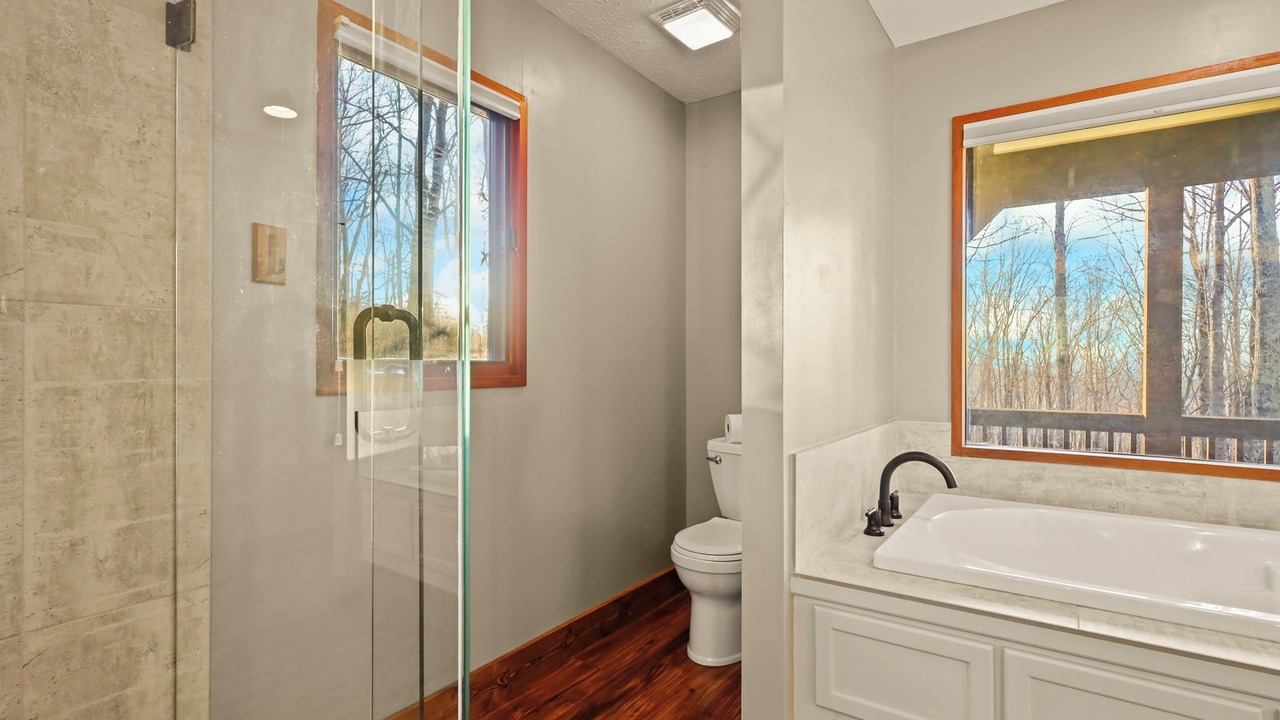Photo of Bathroom in Beech Mountain