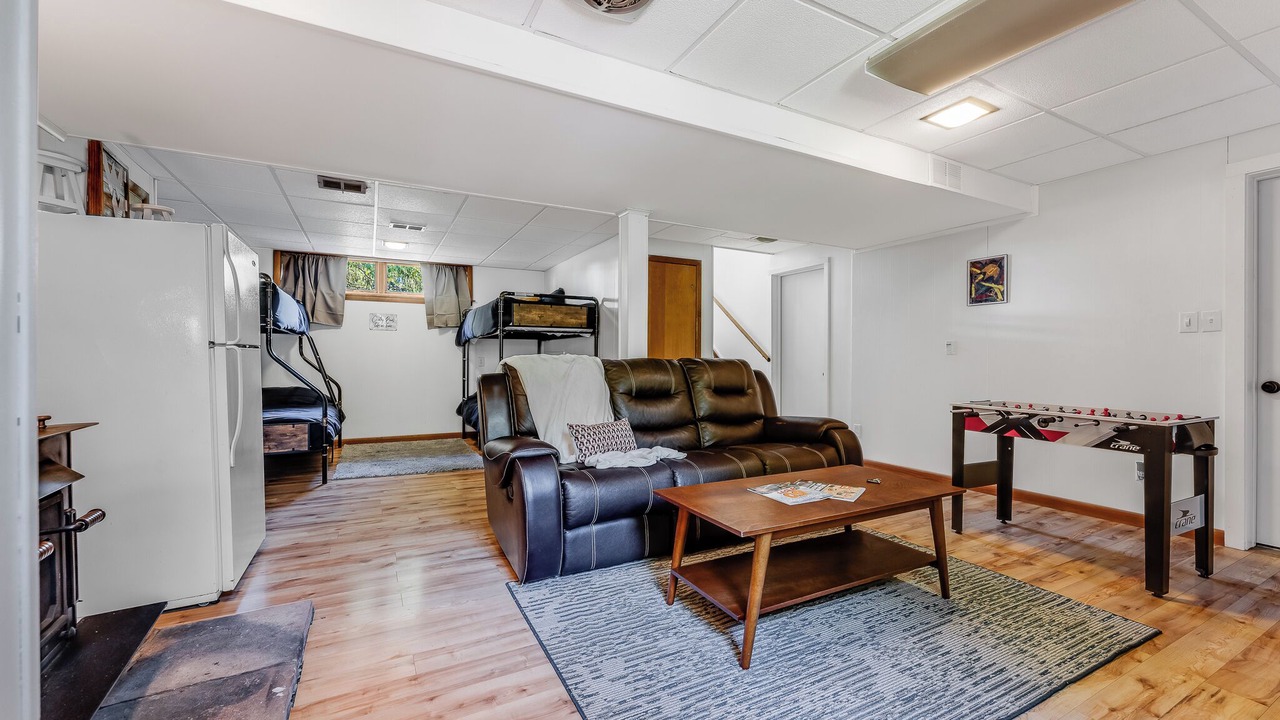 Photo of Livingroom in Star City
