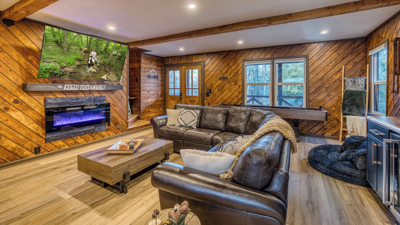 Photo of Livingroom in Ellijay