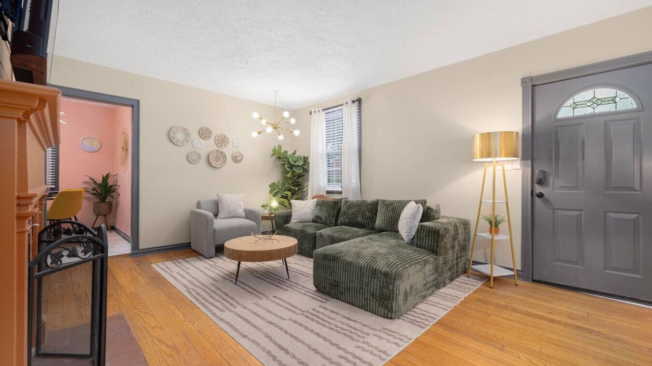 Photo of Livingroom in Kingsport