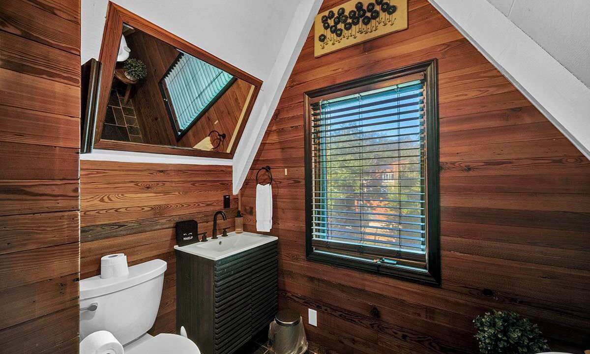 Photo of Bathroom in Beech Mountain