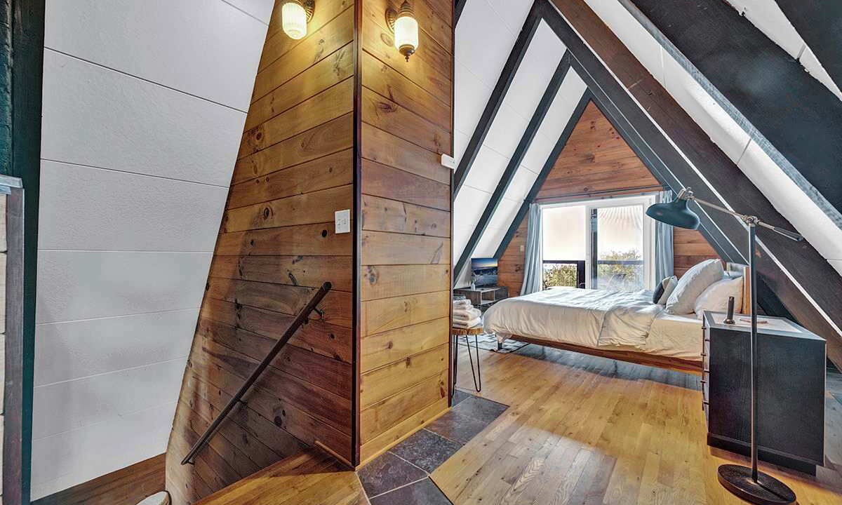Photo of Bedroom in Beech Mountain