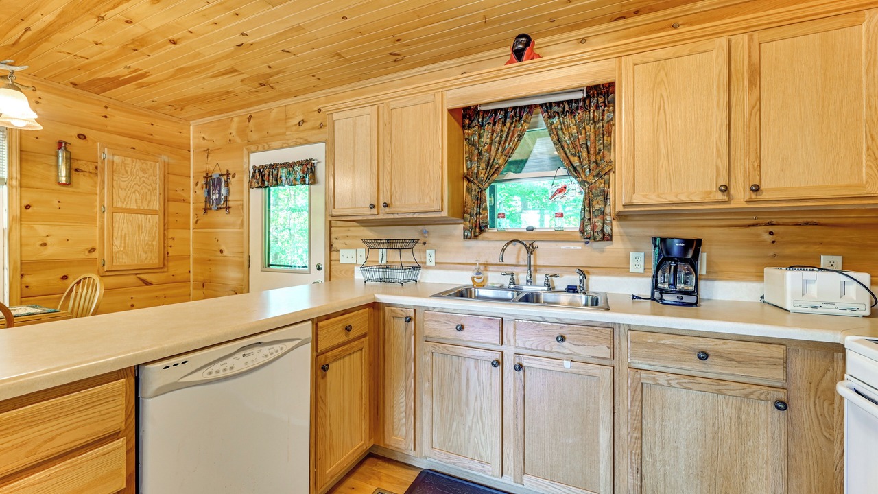 Photo of Kitchen in Byrdstown