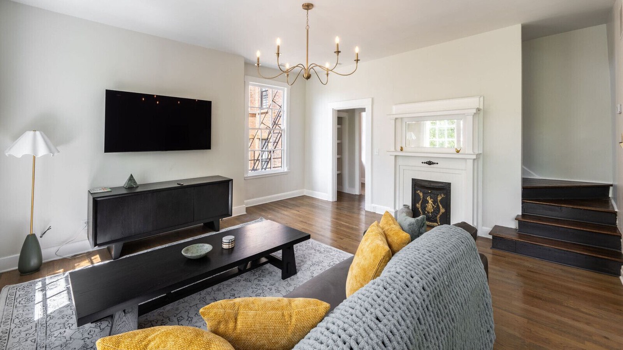 Photo of Livingroom in Pendleton