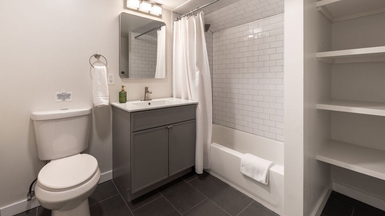 Photo of Bathroom in Pendleton