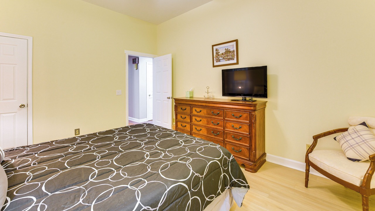 Photo of Bedroom in Beaufort
