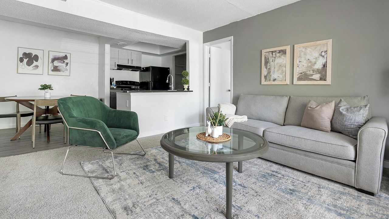 Photo of Livingroom in Winston - Salem